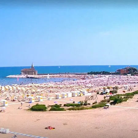 Gran Spiaggia Di Levante Apartment